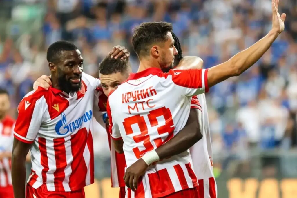 52 dakikada neler yapti neler eski fenerbahceli sampiyonlar liginde alev aldi JEw3FXMQ