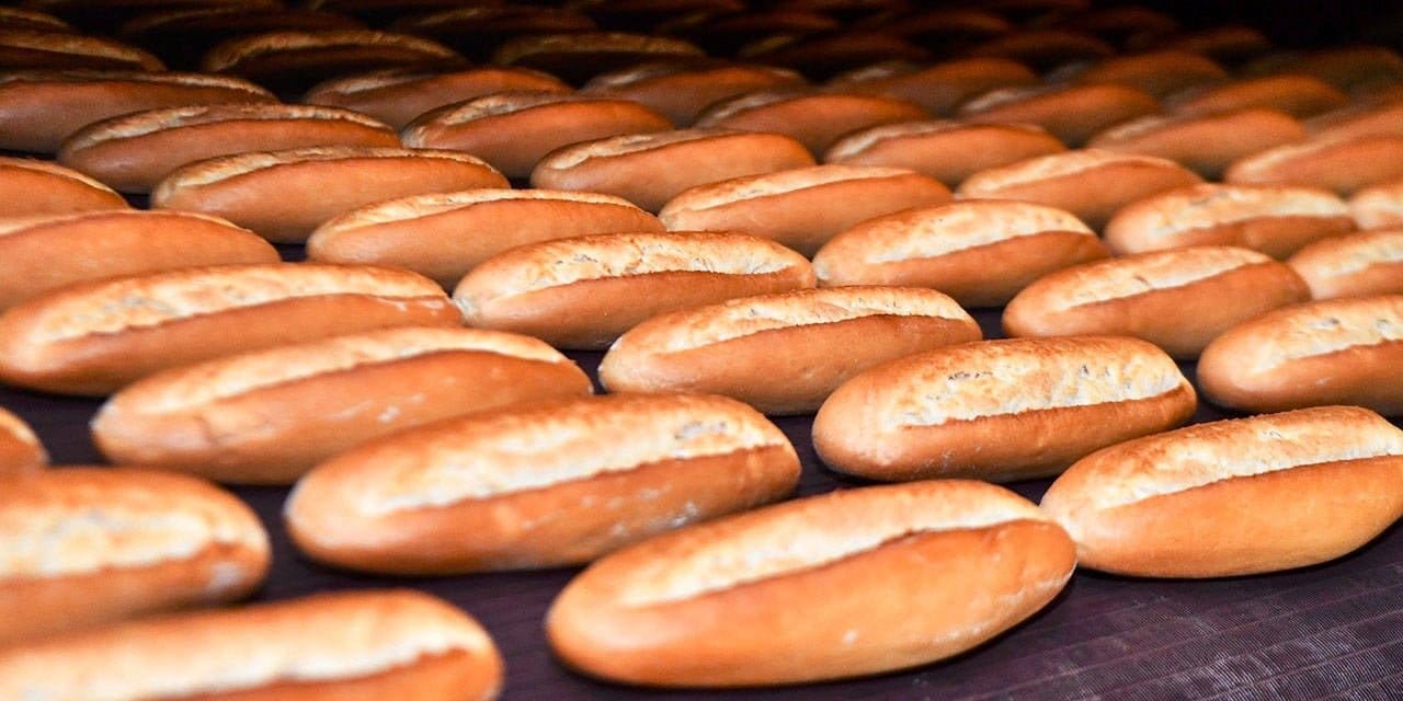 ekmege zam geldi vatandas cileden cikti ZyuirUTm