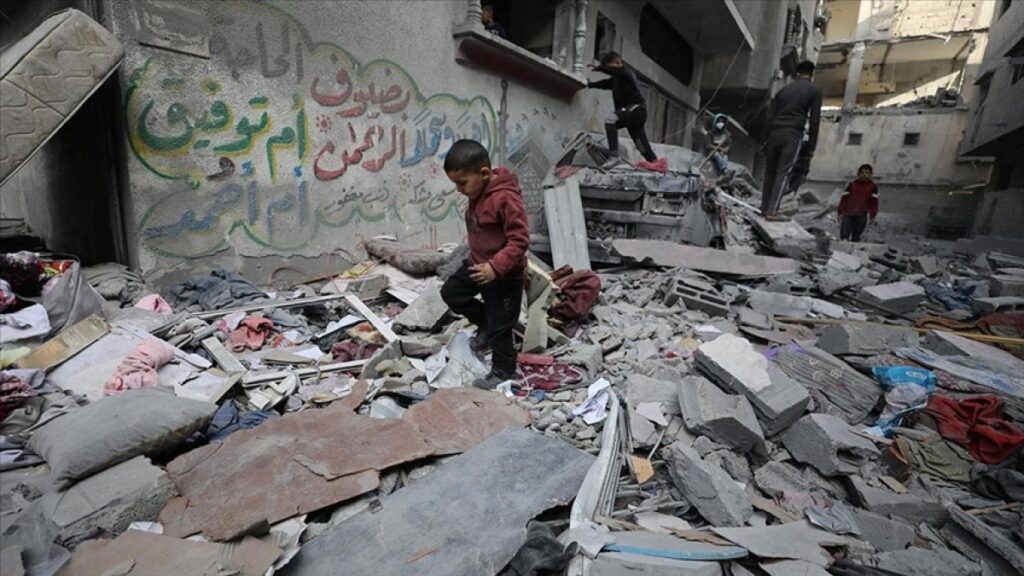 gazzede kitlik alarmi 43 bin cocuk ve 55 bin hamile kadin 5SgWZFxr