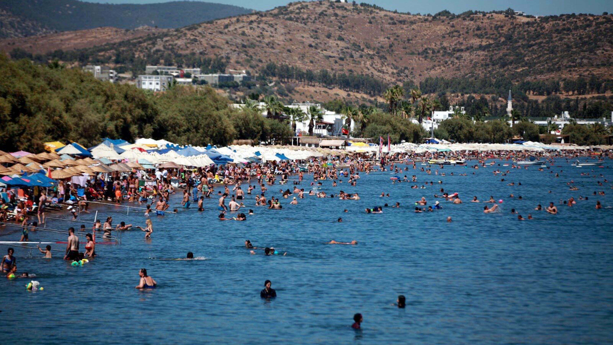 bodrum kis boyunca turistleri agirlamaya devam edecek Fi3uH1OC