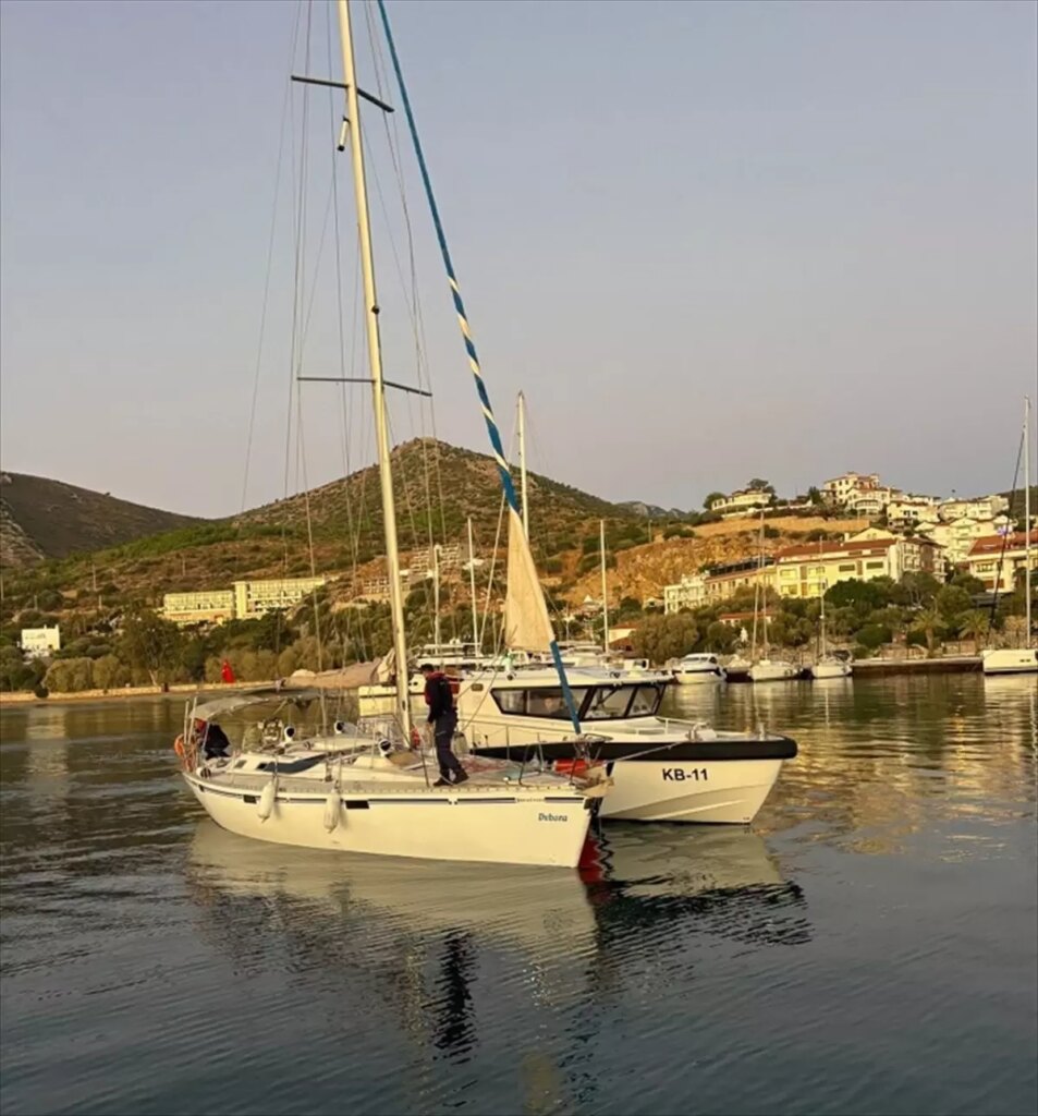 datca aciklarinda 42 duzensiz gocmen ve 2 kacakci yakalandi Hju4v7zL