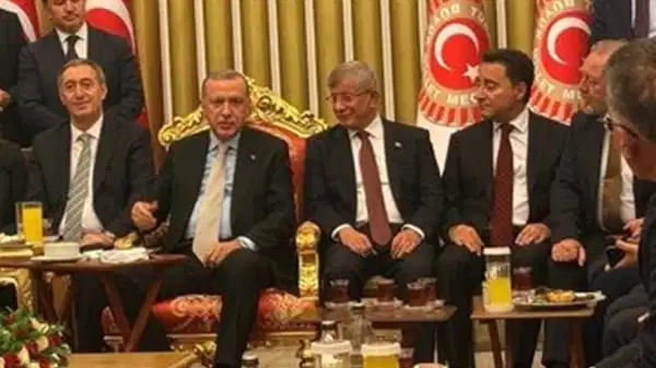 erdogan davutoglu ve babacan yillar sonra bir arada 9cjfA4N8