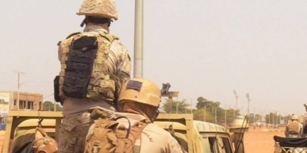 nijeryada ordu ile teror orgutu catisti 15 terorist oldu ANj5n9Fx.jpg