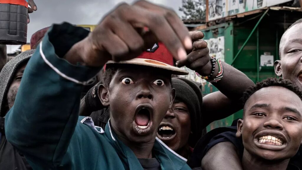 z kusagi hukumetleri deviriyor sosyal medya protestolari kalici degisim getirebilir mi uS5n3kB3.jpg