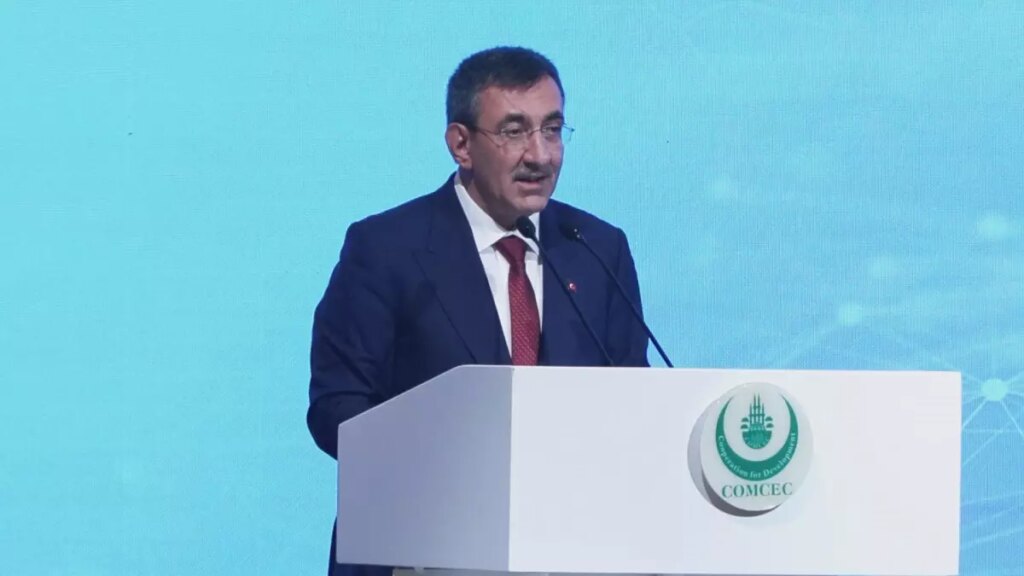 cevdet yilmaz islam ulkeleri arasindaki ekonomik entegrasyon daha da guclendirilmeli DXUiZMxT.jpg