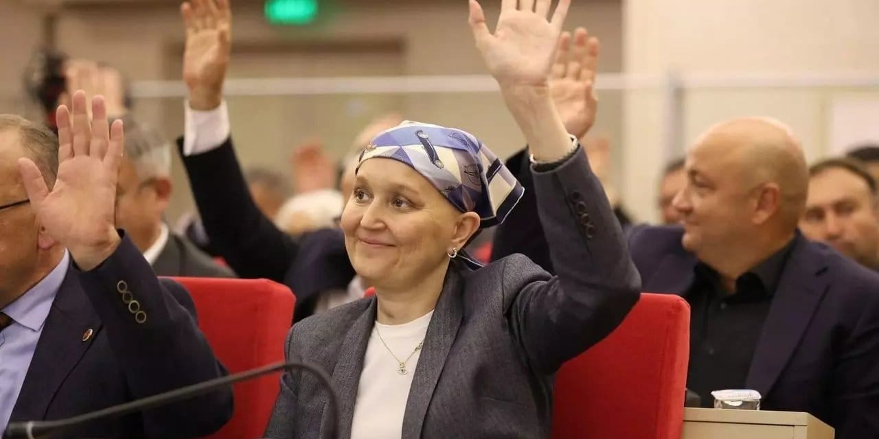 Şehzadeler Belediye Başkanlığı: Çelenk göndermek yerine ÇYDD’ye bağış yapılsın